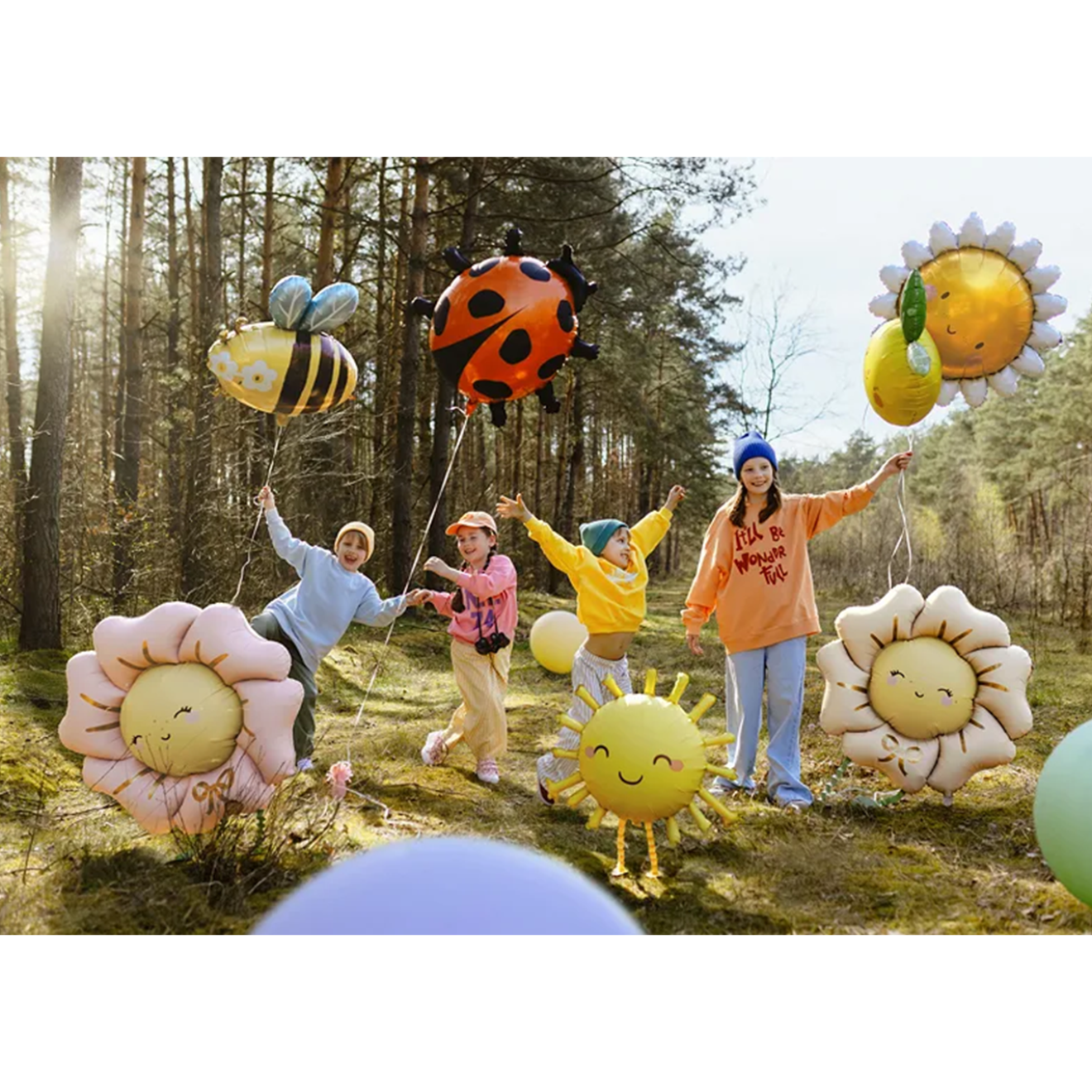 1 Laufender Ballon XXL - Blume - Hellbeige