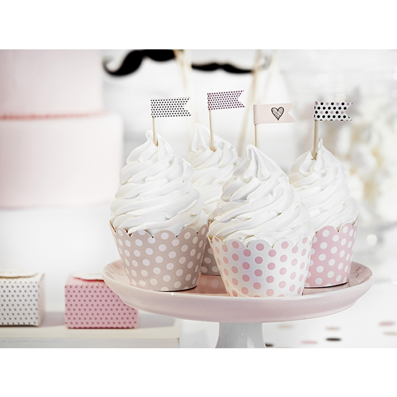 6 Cupcake Wrapper - Dotty