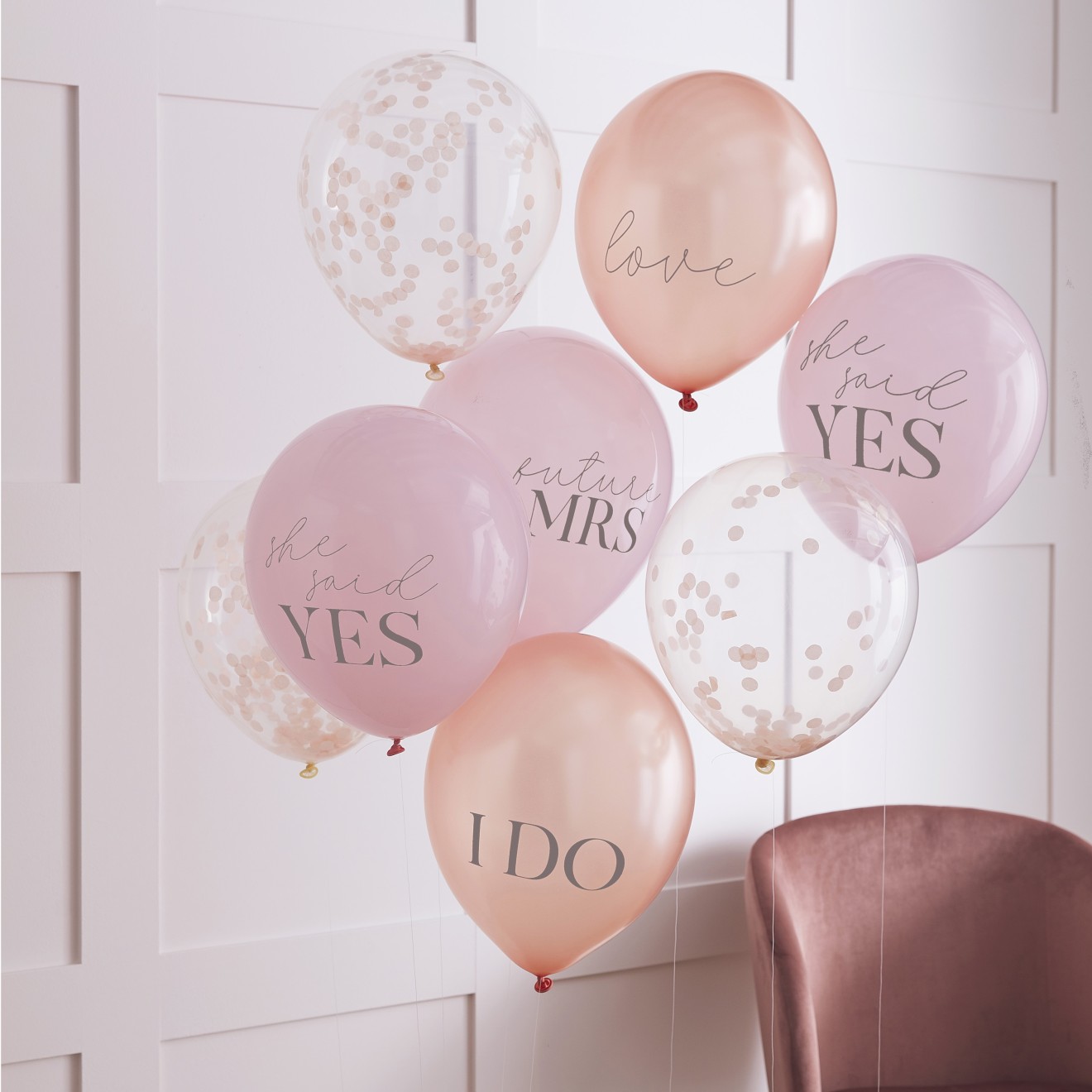 8 MIXed pack of hen party slogan & confetti balloons