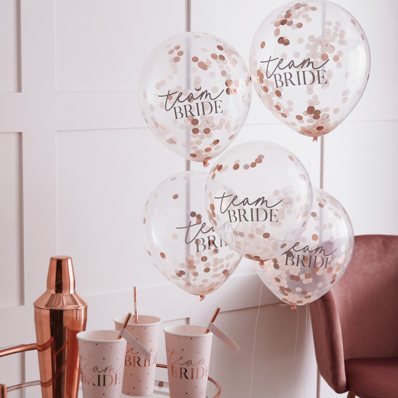 5 Confetti 'Team Bride' balloons