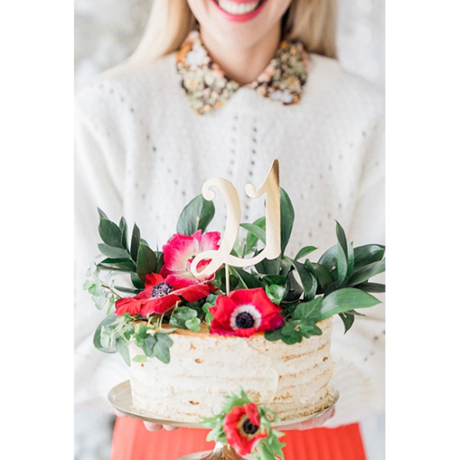 1 Cake Topper - 21 - Gold