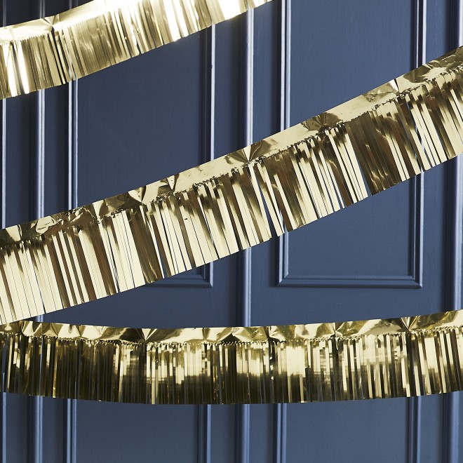 1 Garland - Fringe Foil - Gold
